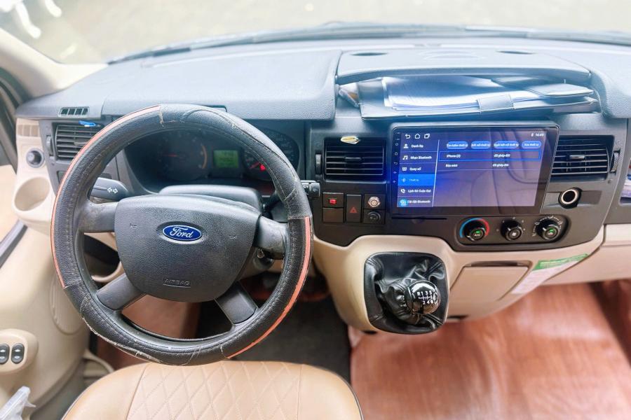 ford-transit-limousine-10-cho-35431758332858.jpg