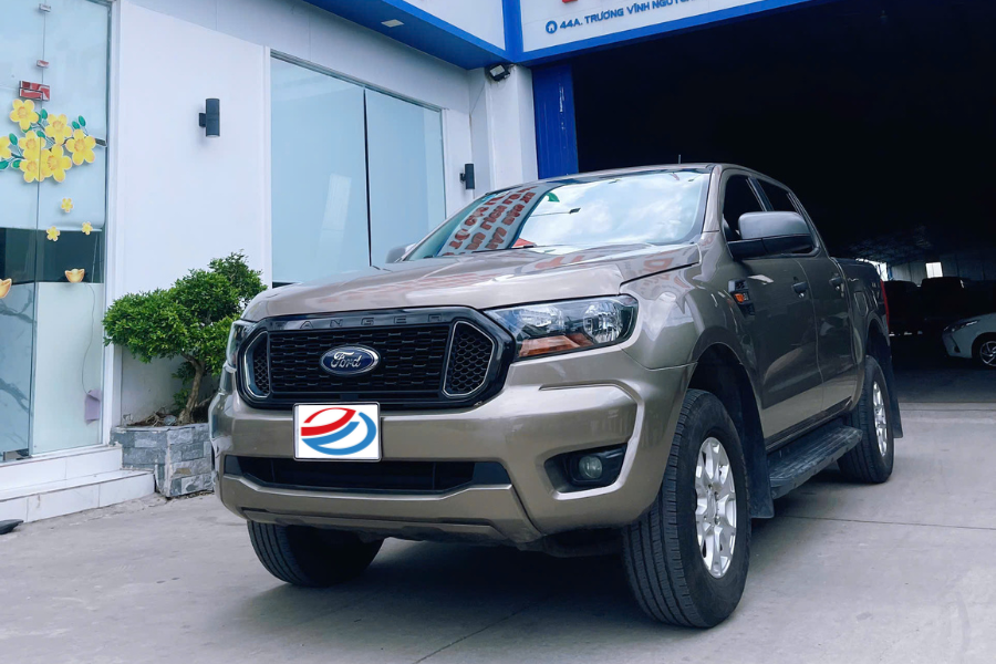Xe bán tải Ranger