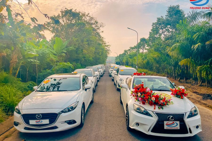 Xe Hoa Tiệc Cưới