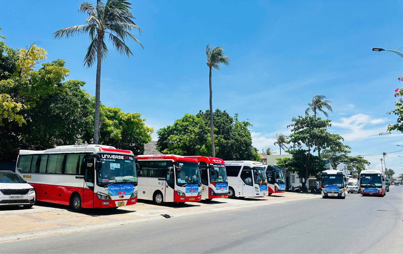 Thuê Xe Ô Tô Đi Tour Miền Tây Tiết Kiệm