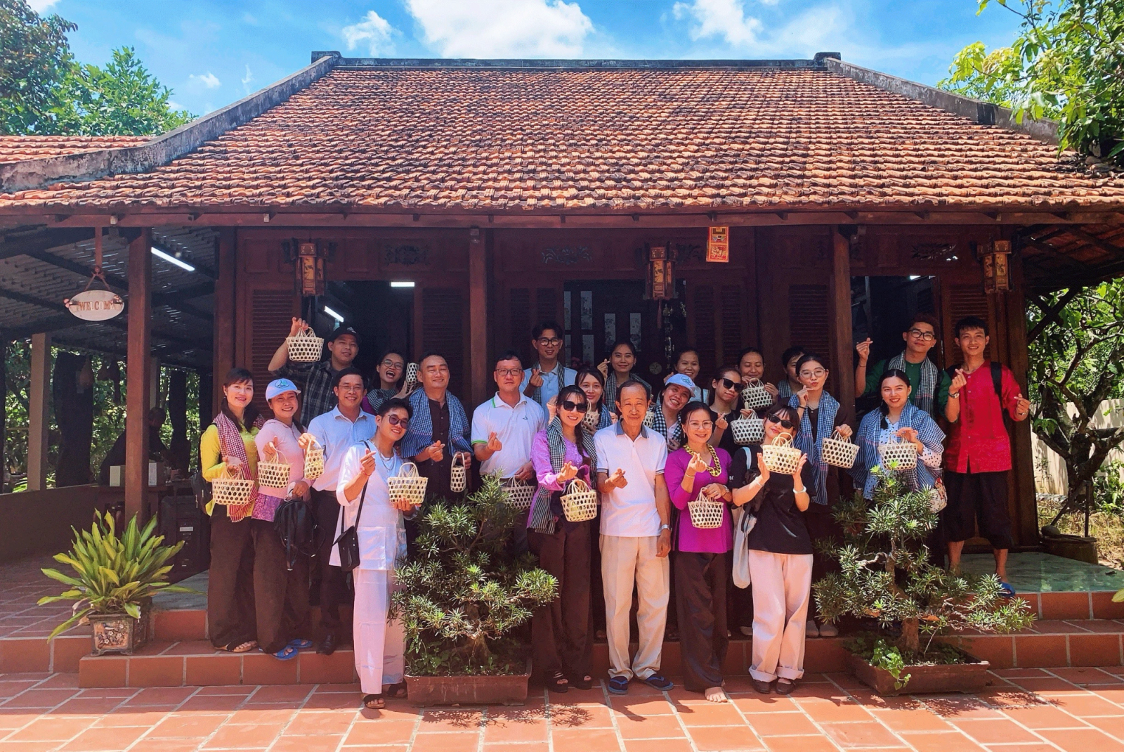 Cách Ngồi Xe Du Lịch