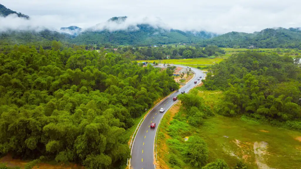 du lịch miền Tây bằng xe ô tô