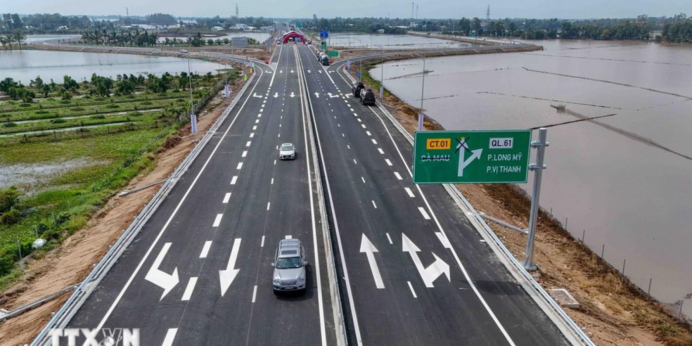 CAO TỐC CẦN THƠ - CÀ MAU SẼ THÔNG XE TOÀN TUYẾN TRƯỚC TẾT ÂM LỊCH 2026: CÚ HÍCH LỚN CHO VÙNG CỰC NAM CỦA TỔ QUỐC